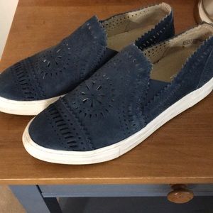 Seychelles Indigo Suede sneakers